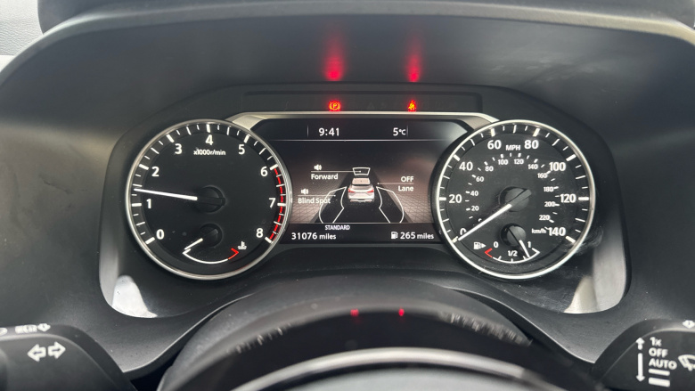 Nissan Qashqai 1.3 DiG-T MH Acenta Premium 5dr Petrol Hatchback